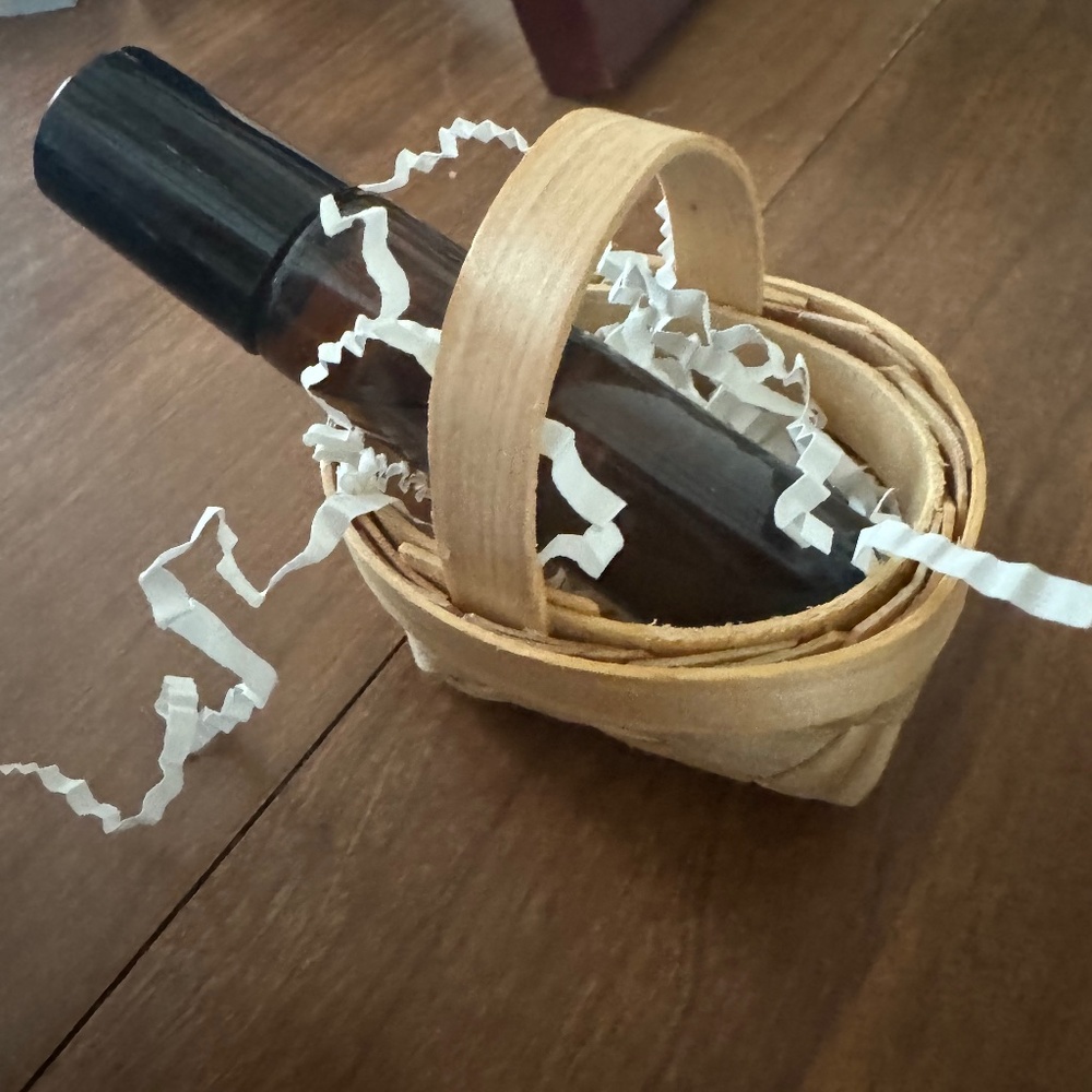 ALL NATURAL! Pre diluted essential oil roll on (lavender)